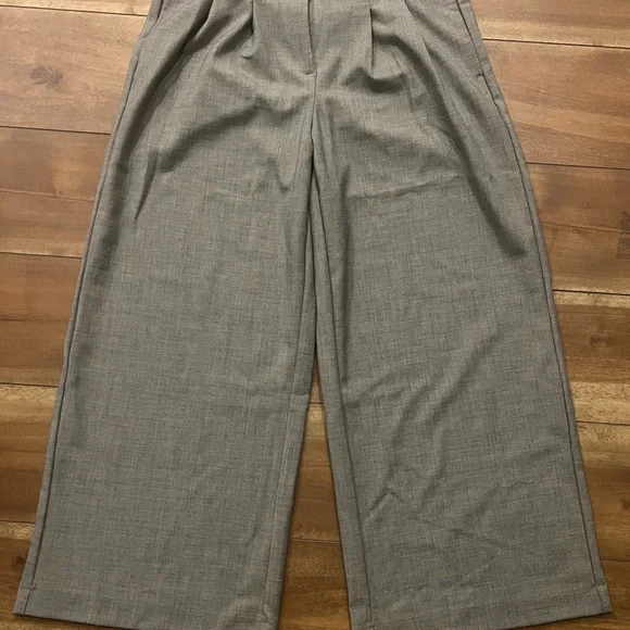 Women's work pants bundle - Picture 7 of 8